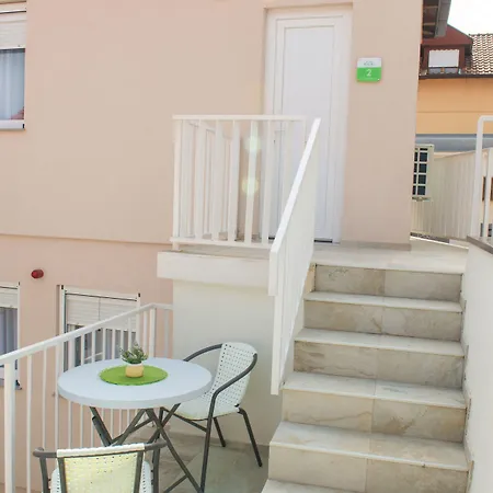 Five Rivers Gostinjska kuća 3*