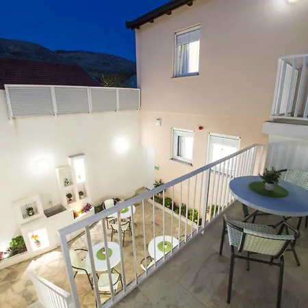 Five Rivers 게스트하우스 모스타르