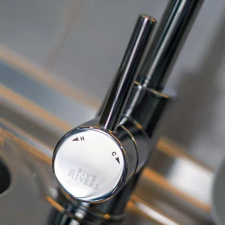 Five Rivers 게스트하우스